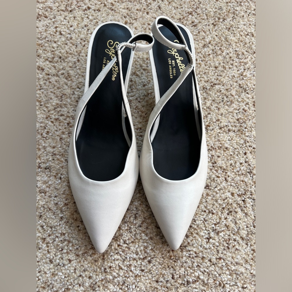 Seychelles women’s Brooklyn pump in white leather